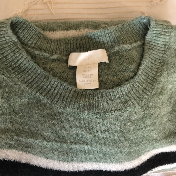 H&M Green Striped Sweater - Size XS - Picture 5 of 5